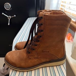 Keen Bailey Lace Boot